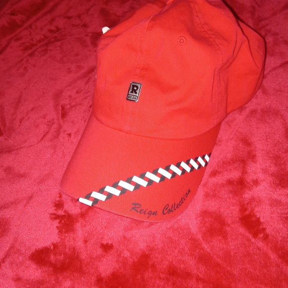 Reign Hat Collection - Picture 8 of 9